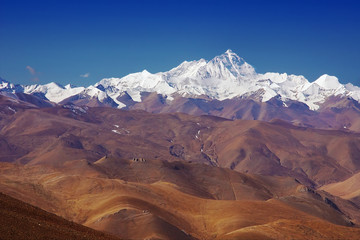 Mount Everest summit view from high pass on Tibetan plateau side in Tibet, China
