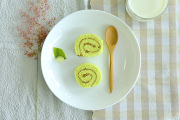 Pandanus leaf Cake roll  