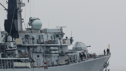 FRIGATE - Deck and armament of the British battleship © Wojciech Wrzesień