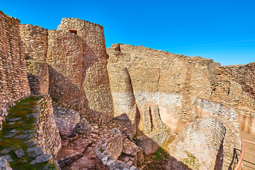 Vista Horizontal del Interior del Asentamiento de la Edad de Bronce de la Motilla del Azuer en Daimiel, Ciudad Real © Juanje Pérez