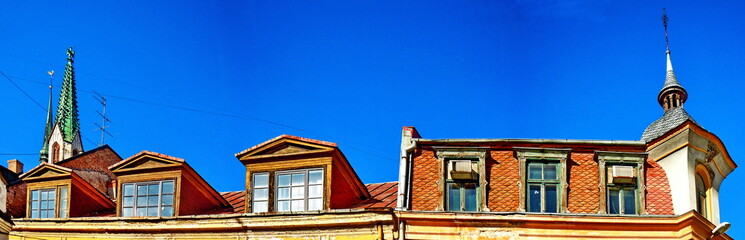 Panoramic view of upper floors 