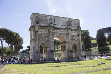 Naklejka na ściany i meble Rome arch