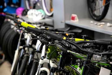 Fototapeta na wymiar Modern new bicycles in shop