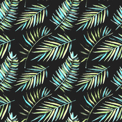 Naklejka premium Seamless pattern with watercolor tropical palm leaves