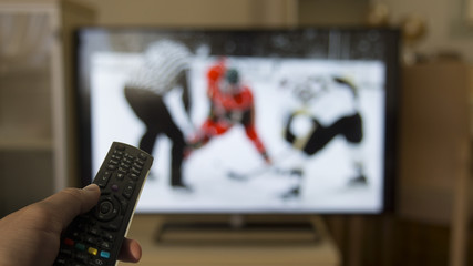 Ice hockey watching on tv