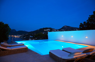 Beautiful Luxury Home and Villa