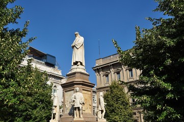 Statue of Leonardo da Vinci, Milan, Italy