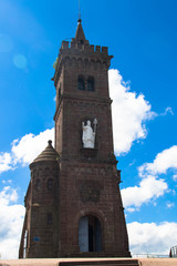 Frontansicht Felsenkirche Chateau de Dabo, Elass
