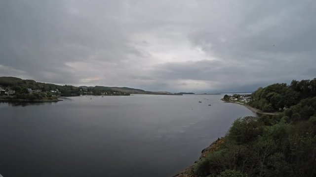 8 Stunden Zeitraffer der Lora Wasserf&auml;lle -
 vom Tag zur Nacht - aufgenommen von der Connel Br&uuml;cke bei Oban, Argyll, Schottland