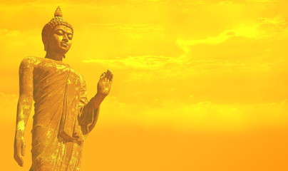 Fototapeta na wymiar Buddha in thailand