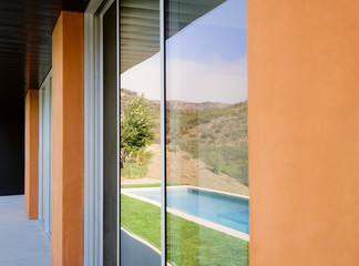 Fototapeta na wymiar Modern house with pool in exterior