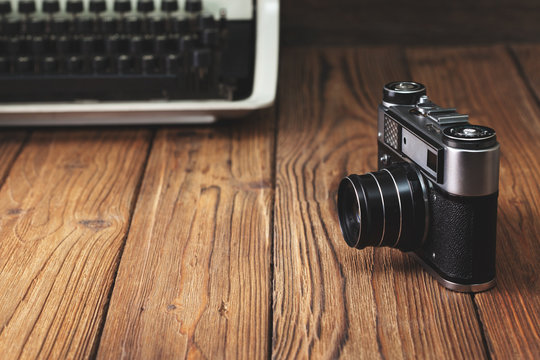 Old camera and typewriter