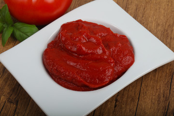 Tomato paste