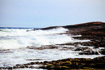 Brandung und Wellen am Strand