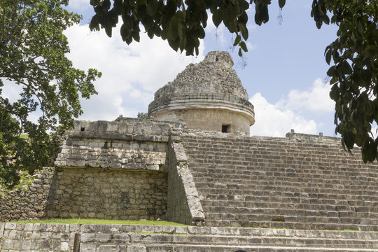 The "El Caracol" observatory temple Chichen Itza,Yucatan, Mexico