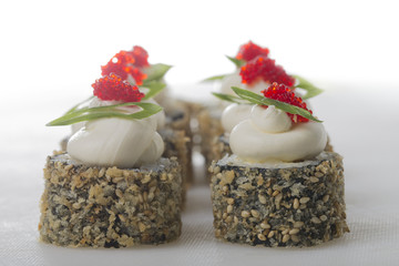 Crispy sushi roll with tobiko caviar.