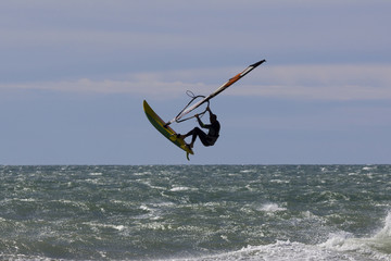 Windsurf free style