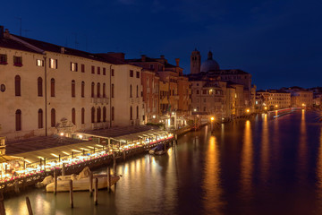 Fototapeta na wymiar Long Exopsure of the Grand Canal at night, Venice