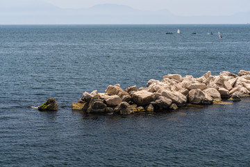 steinküste mittelmeer