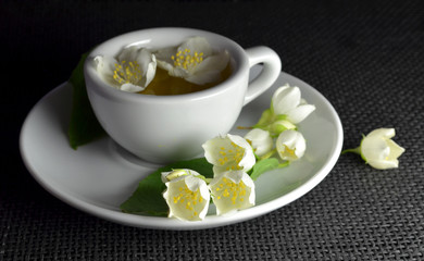 jasmine tea with fresh flowers