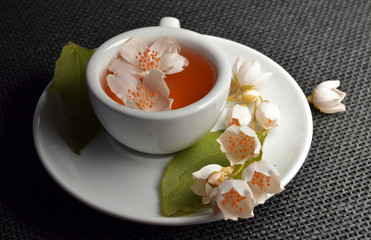 jasmine tea with fresh flowers
