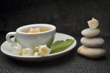 jasmine tea with fresh flowers