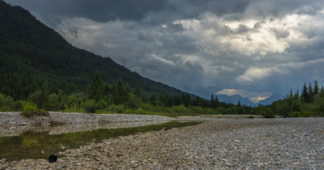 Flussbett