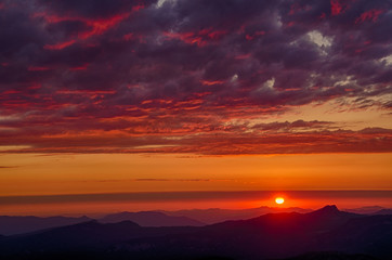 Fototapeta na wymiar Mt. Bachelor , Oregon Sunset