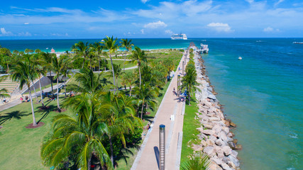 Naklejka premium South Beach, Miami Beach. Florida. USA. Aerial view.