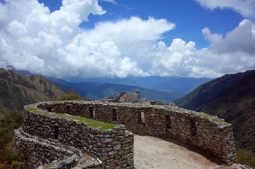 Fototapeta na wymiar The Sayacmarca ruins on the Inca Trail