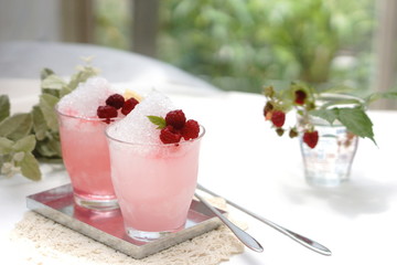 いちごみるくのかき氷