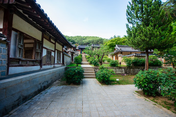 Obraz premium Dosanseowon Confucian Academy is where former scholars and students from Korea studied