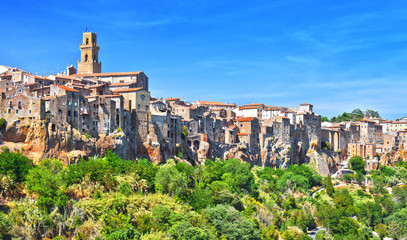 Fototapeta na wymiar City of Pitigliano in Tuscany, Italy