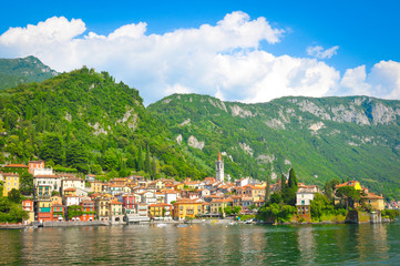 Naklejka na ściany i meble Lake Como in Italy