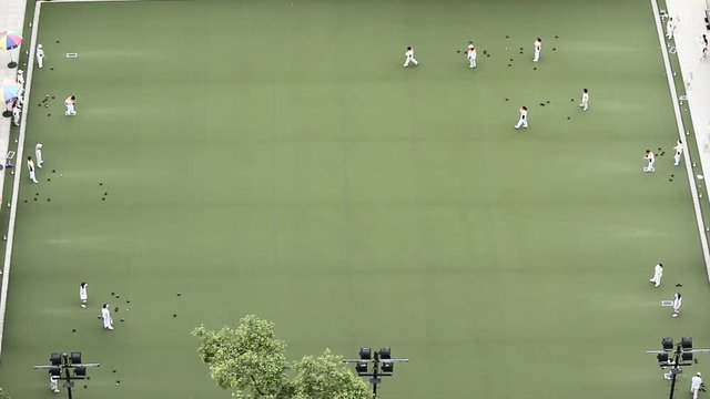 Game of lawn bowls