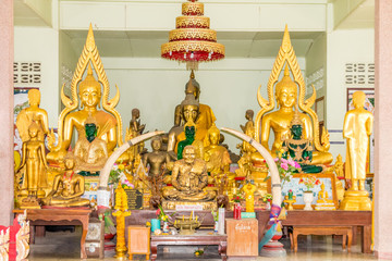 Goldene Buddha