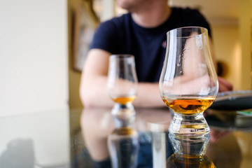 Whisky glencairn glass
