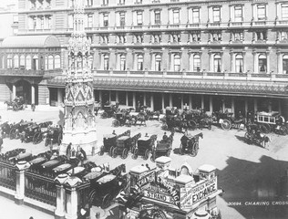 Charing Cross Forecourt. Date: 1890s