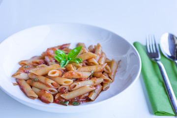 Penne mit Tomatensoße