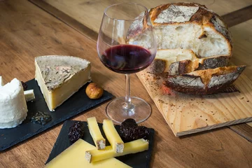 Deurstickers fromages et vin  © Eléonore H