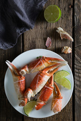 Boiled crab claws