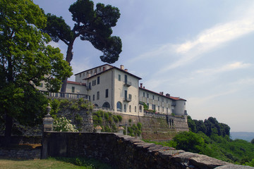 CASTELLO DI MASINO A CARAVINO PROVINCIA TORINO PIEMONTE ITALIA ITALY