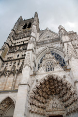 Auxerre : Cathédrale Saint-Etienne