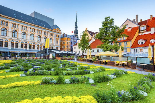 Livu square is a major tourist sightseeing of old Riga. Once, the square was a site of the ancient Riga River that was important shipping route for transporting Latvian grain up to the 16th century