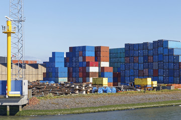 container harbour
