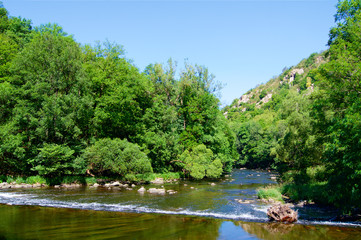 Fototapeta na wymiar River in the Podyjí National Park