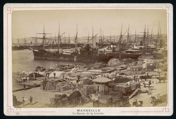 Marseille Docks - Photo. Date: circa 1900