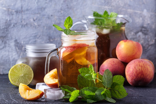 Peach ice tea in the jars