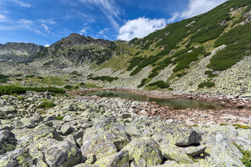 Obraz premium Amazing Panoramic view of Musalenski lakes, Rila mountain, Bulgaria