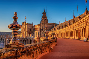 Fototapeta premium Sewilla, Hiszpania: Plaza de Espana, Hiszpania Plac w zachodzie słońca